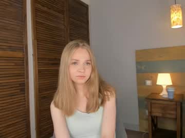 girl
        gemmagirling cam image #2350772