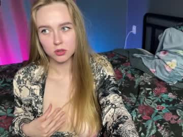 couple
        babyytonight cam image #1560156