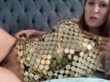 girl
        eatmypie69 cam image #3406949