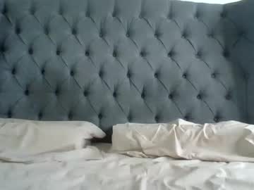 girl
        eatmypie69 cam image #2838149