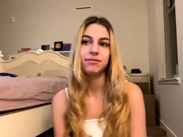 girl
        playboybarbie666 cam image #1967409