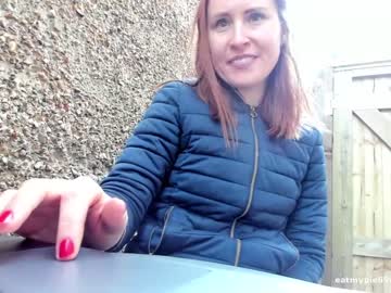 girl
        eatmypie69 cam image #1080193