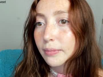 girl
        niilaa cam image #2309854