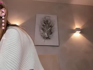 girl
        darling_dreamer cam image #2298958