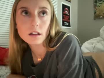 girl
        charlottebrownxo cam image #3804725
