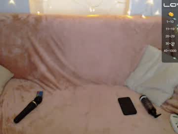 girl
        bella_foryou cam image #963084