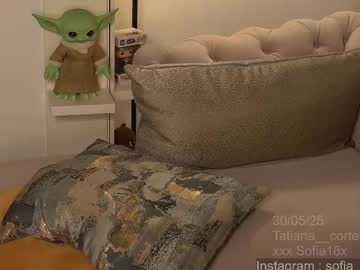 girl
        tatiana__cortes18 cam image #6895913