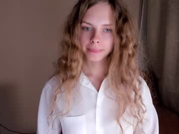 girl
        nataly_hello cam image #2789103