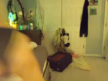 girl
        lovelilaxox cam image #4984246