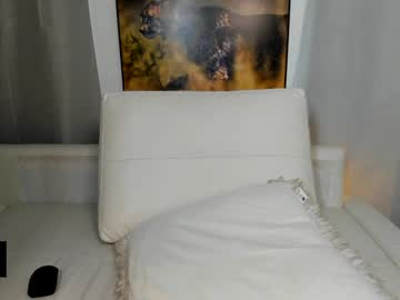 girl
        dulceys cam image #6724979