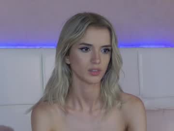girl Cam Girls Get Busy With Their Dildos With No Shame with yannajeen