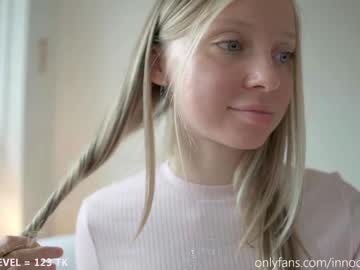 girl
        pureangeldolores cam image #2679725