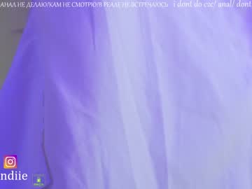 girl
        bestblondiiecb cam image #1527680