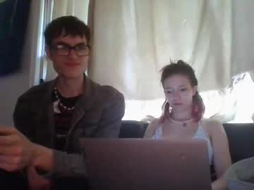 couple
        jackievilleof cam image #6784897