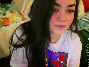 girl
        annatigarr cam image #3623236