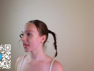 girl
        elianareynolds cam image #3248924