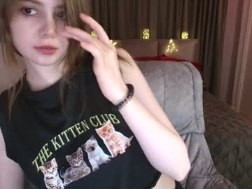 girl
        tripleprinces cam image #5829239