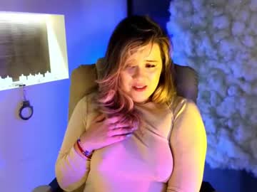 girl
        sherbru cam image #4682182