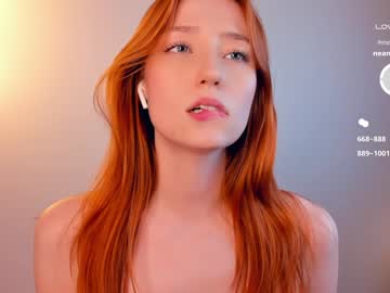 girl
        quennaedger cam image #6007172