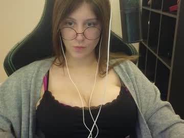 girl
        alexa_dream cam image #6758787