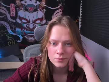 girl Cam Girls Get Busy With Their Dildos With No Shame with tessaswan
