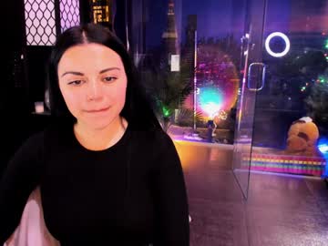 girl
        alma_pearl cam image #6733094