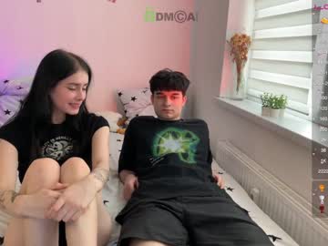 couple
        fkkmeplss cam image #1609874