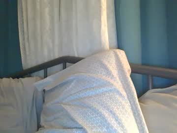 girl
        parkerriley1469 cam image #1910084
