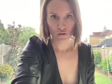 girl
        eatmypie69 cam image #5023560