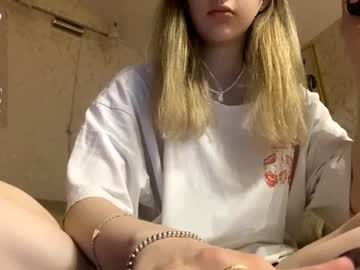 girl
        edlinhazleton cam image #6807769