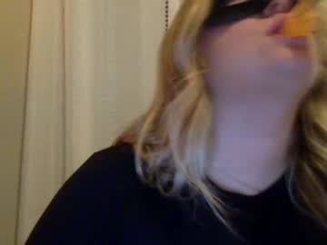 couple
        daddyslittlegirl12 cam image #1507633