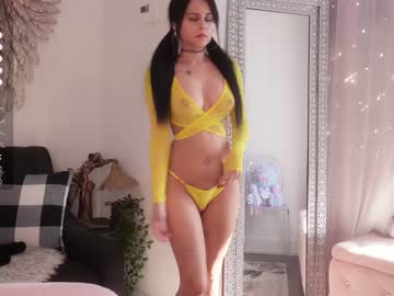 girl
        mysticxkitty cam image #3932328