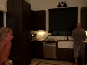 couple
        blondefoxsilverfox cam image #1299171