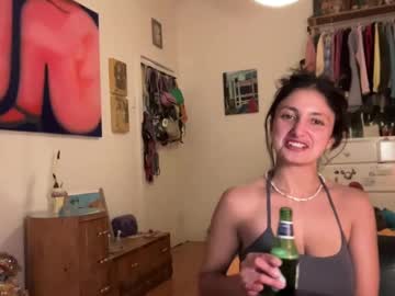girl
        tomboyskank cam image #4985949