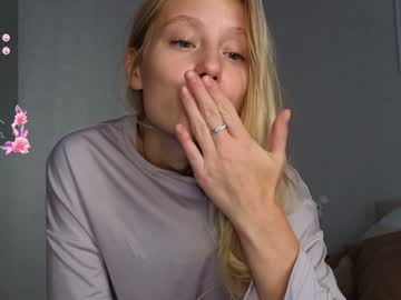 girl Cam Girls Get Busy With Their Dildos With No Shame with white_lime