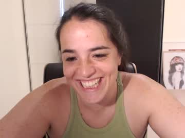 girl
        melaniebiche cam image #3519042