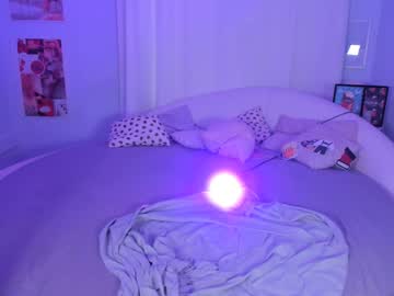 girl
        lil_stephanie cam image #5166936