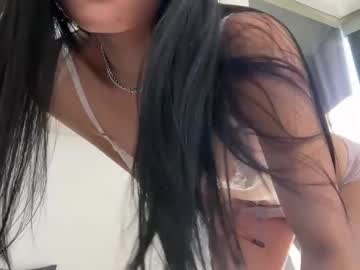 girl
        tessatan cam image #5520731