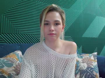 girl Cam Girls Get Busy With Their Dildos With No Shame with karinalin18