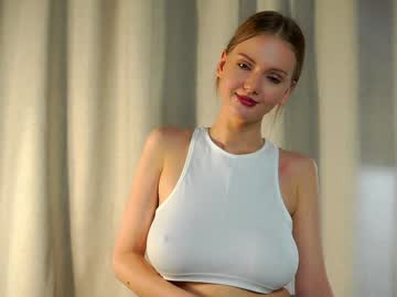 girl
        silvergathright cam image #5483927
