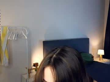 girl
        lost_mymind cam image #6526160