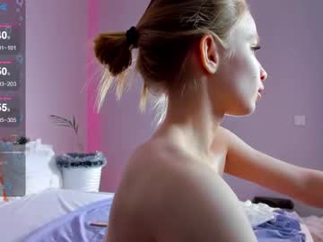 girl
        el1s_evans cam image #5813353