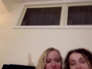 couple
        alisonstorm710 cam image #6065125