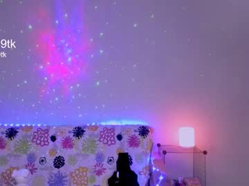 girl
        anna__siu cam image #3321368