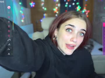 girl
        ps4pro cam image #6054474