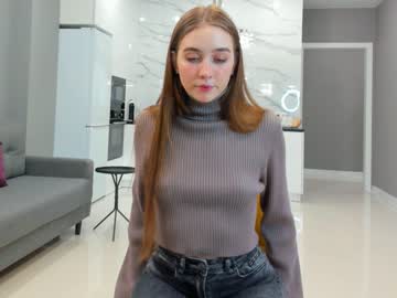 girl
        susanwests cam image #2712683