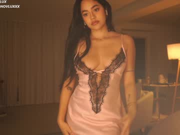 girl
        n_o_v_a cam image #5264750