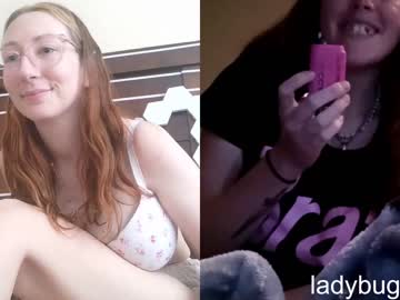 girl Cam Girls Get Busy With Their Dildos With No Shame with venomous_trex