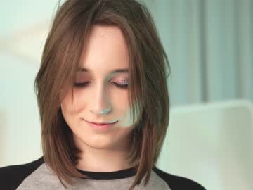girl
        monimauve_ cam image #3236253