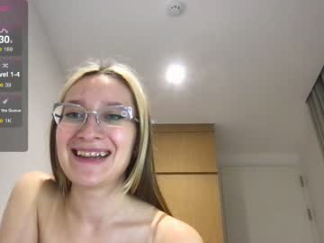 girl
        kali_the_goddess cam image #4132958